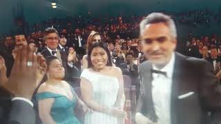 Yalitza Aparicio entrega de los oscar [upl. by Atolrac384]