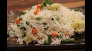 Simple Vegetable Pulao  Sanjeev Kapoor Khazana [upl. by Aney]