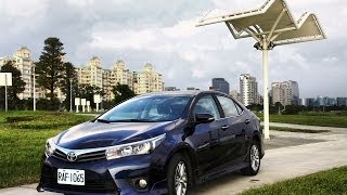 Toyota New Corolla Altis 18 正港國產傳奇【Auto Online 汽車線上 試駕影片】 [upl. by Aicnarf]