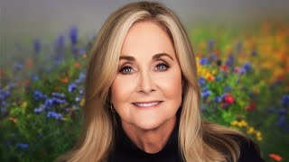 Maureen McCormick Is 67 Years Old Try Not to Gasp Before You See Her Now [upl. by Aonehc843]