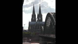 Kölner Dom Glocken Pretiosa und das Festtagsgeläute [upl. by Goth417]