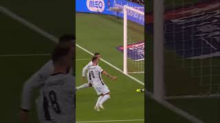 CRistiano quiere más  va por los 1000 goles  imparable shortsviral mindset thegoat [upl. by Ennayelsel]