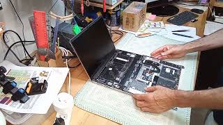 Framework13 Laptop DIY edition  Unboxing and Setup [upl. by Nyrraf]