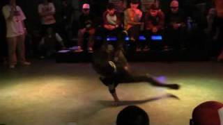 on the beat solo決勝 taisuke君 VS COBO君 [upl. by Mosi]