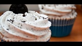 Receta Cupcakes de Oreo  RecetasConAmorcom [upl. by Ramsa]