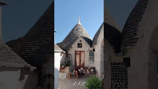 Les trulli d Alberobello ☀️ Italie shortvideo [upl. by Cavanagh]