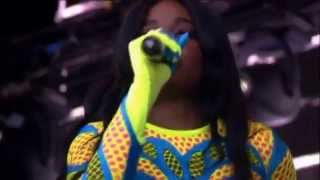 Azealia Banks  212 Live at T IN THE PARK [upl. by Kryska]