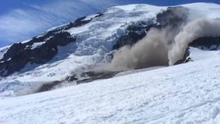 Huge rockfall on Mount Rainier [upl. by Ssac]