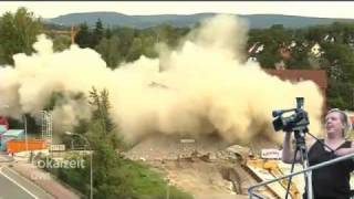 Sprengung des Silos Altrogge in Lage vom 31 Juli 2011 im TV [upl. by Favianus775]