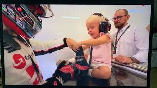 Kevin Magnussen’s daughter helps him prepare for the race – Abu Dhabi GP 2023 screen recording [upl. by Gord]