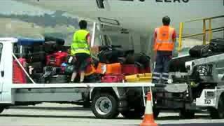 easyJet Careful Baggage Handling [upl. by Harilda]