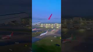 Wizz air Landing at Gatwick Airport London 😁🇬🇧🏴󠁧󠁢󠁥󠁮󠁧󠁿😊 wizzair gatwickairport [upl. by Ajani]