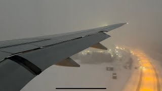 KLM E195E2 Landing in a Snow Packed Oslo Gardermoen [upl. by Submuloc]