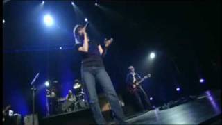 The Pretenders  Ill Stand By You  Loose In LA  Live 2003 [upl. by Tjaden558]