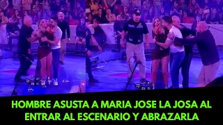 HOMBRE ASUSTA A MARIA JOSE LA JOSA AL ENTRAR AL ESCENARIO Y ABRAZARLA 🇲🇽🔴Mexicano Reacciona viral [upl. by Traver]