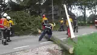 blusgroep Wognum uit voor stormschade [upl. by Neelhtak358]