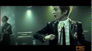 FULL MV CN Blue  Im A Loner 외톨이야 Eng SubsRomanized MP3DL [upl. by Barsky215]