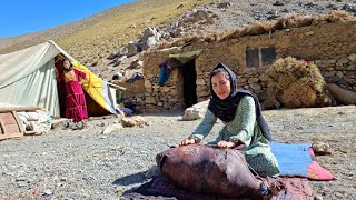 Everyday Nomads life in Central afghanistan [upl. by Ailssa]