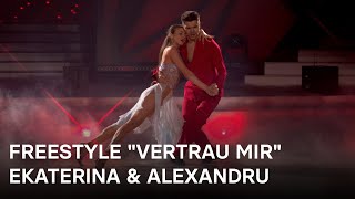 Ekat amp Alexandru tanzen einen hingebungsvollen Freestyle 💃🕺  ProfiChallenge  Lets Dance 2023 [upl. by Enelav]