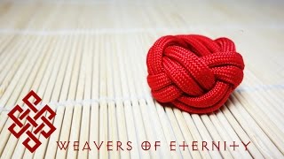 How to Make a Paracord Woggle Tutorial Turks Head Knot [upl. by Siramay]