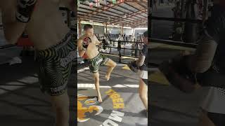 Michael Baranov hitting pads with Kru Lai [upl. by Faden710]