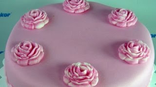 Easy rose cake Růžový dortík s růžemi [upl. by Alyaj104]