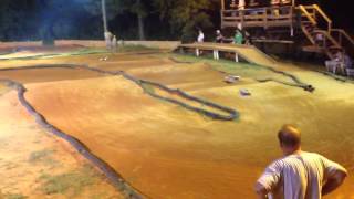 Mobile Rc raceway 18 nitro buggy 6152013 [upl. by Rovner994]