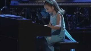 Emily Bear child prodigy pianist plays at Noche de Niños [upl. by Hayyim967]