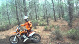 KTM 200 EXC vs KTM 300 EXC  Flowing Singletrack GoPro [upl. by Dhu]