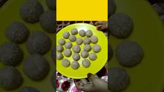 Anersagoli AnersekiGoli AnersarecipeChawalkeladdu Ramzan Special SweetSnacksshortvideo [upl. by Eneirda]