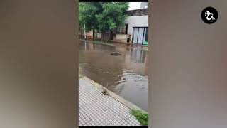 Cae un poco de agua y se inundan las calles [upl. by Dag]