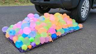 Aplastando Cosas Crujientes y Suaves 700 Globos de Agua VS Rueda de Coche [upl. by Elison]