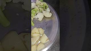 ফুলকপির রেসিপি অন্য রকম স্বাদের😋Cauliflower Recipe cauliflowerkormafulkopirecipeshortsfood [upl. by Kotick]