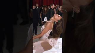 Zoe Saldaña does an EPIC spin 😮 zoesaldana oscars livefrome glambot bts actress [upl. by Strep733]