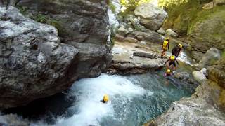 Canyoning in de Spaanse Pyreneeën [upl. by Clarinda43]