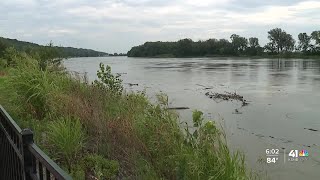 Flooding concerns in Parkville as the Missouri River rises [upl. by Aremus]