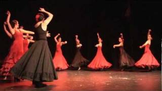 Apresentação de Dança  Flamenco Sevillanas  Academia Carla Lazazzera [upl. by Nylanaj]