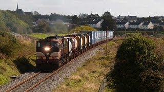 071 departing Claremorris on WaterfordBallina Norfolk liner 29September2006 [upl. by Purse120]