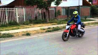 Yamaha fz16 fz 16 fazer150 practicando caballitos [upl. by Cyrillus]