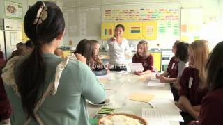 English  Schools in Britain A1A2  with subtitles [upl. by Aoht]