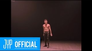 Undisclosed Clip JY Park박진영 dancing on 2PM quotWhat Time is it Nowquot [upl. by Raphaela]