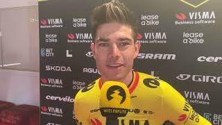 Wout van Aert kijkt uit naar Giro 2024 én duel tegen Mathieu van der Poel in het veld  WIELERFLITS [upl. by Aneekas]