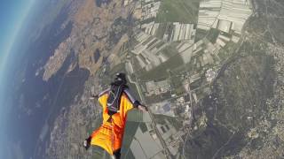 Initiation Wingsuit avec lécole de parachutisme RevolvAir [upl. by Rosol455]