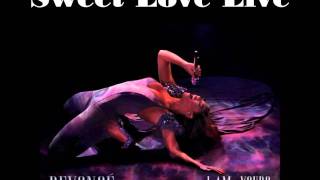 Beyoncé  Sweet Love Live [upl. by Gold]