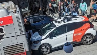 Une Chevrolet Bolt autonome est entrée en collision avec un bus  Cruise va enquêter [upl. by Davon]