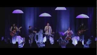 Jars of Clay  Worlds Apart live OfficialHQ from quotUnder the Weatherquot [upl. by Simonsen754]