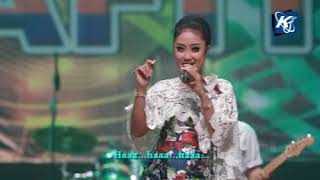 Anisa Rahma  Bulan Dilanting Cemara  Dangdut Official Music Video [upl. by Maible]