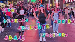 Izquierda derecha adelante atrás abajo arriba ➡️PELINA⬅️ Canción infantil bailando en new york [upl. by Nyliret681]