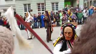 04032019 8 Uhr Narrensprung in Rottweil Fasching Fasnet Karneval Карнавальные шествия вРотвайле [upl. by Ahseya]