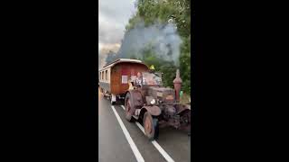 Lanz Bulldog mit Wohnwagen Schnellgang Historisch Festival Panningen 2022 Tractorshow Fire [upl. by Girovard123]